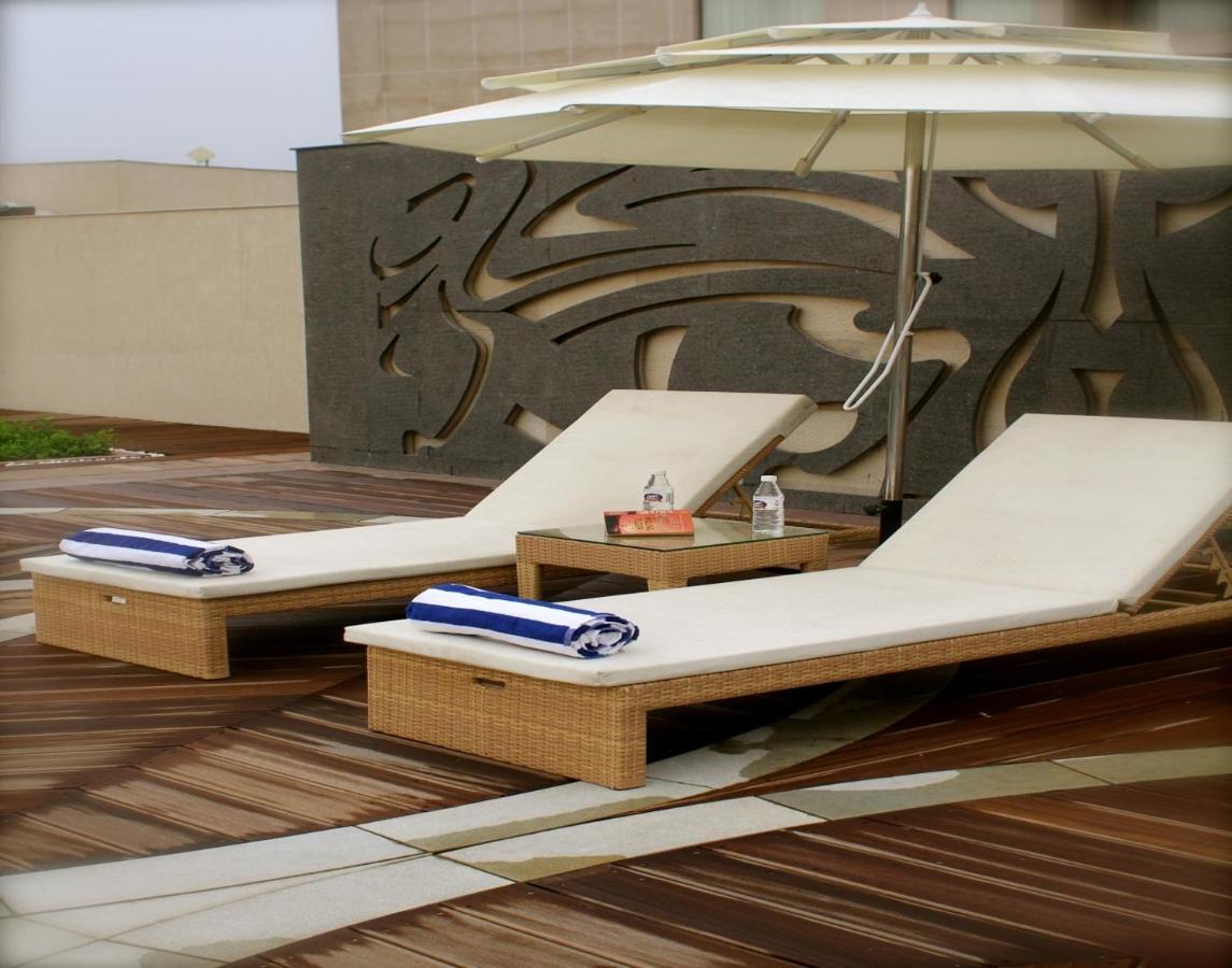Savoy Suites Manesar Gurgaon Dış mekan fotoğraf