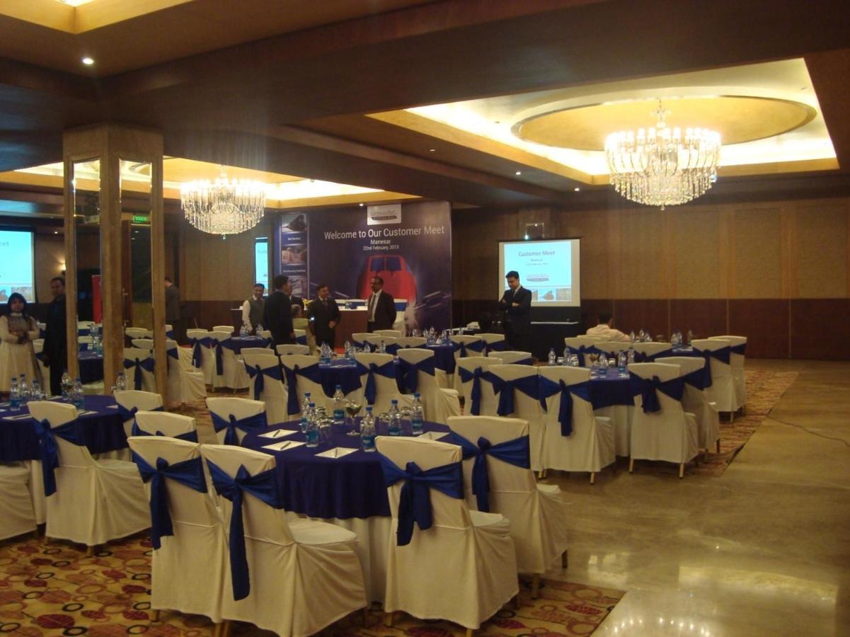 Savoy Suites Manesar Gurgaon Dış mekan fotoğraf