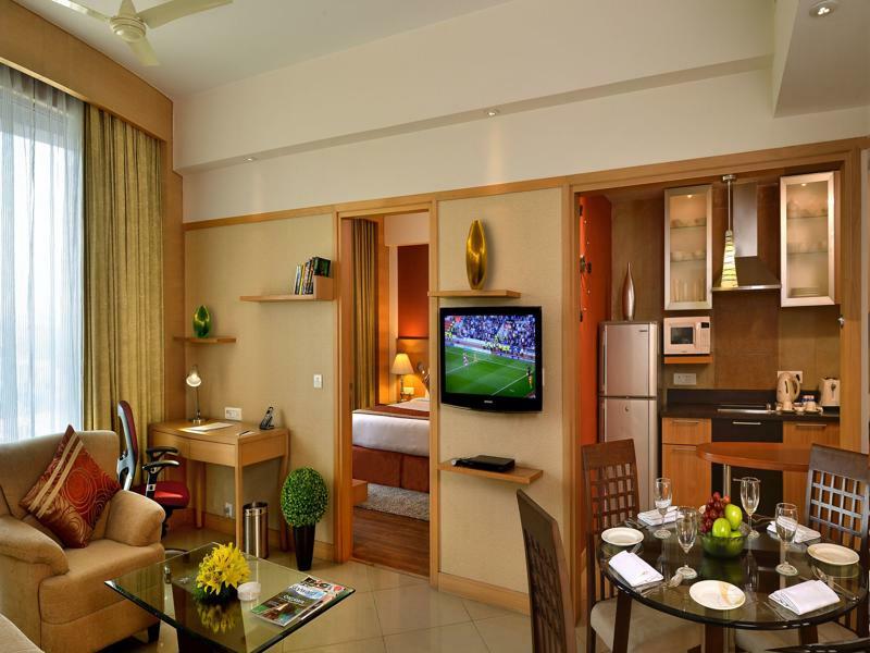 Savoy Suites Manesar Gurgaon Dış mekan fotoğraf