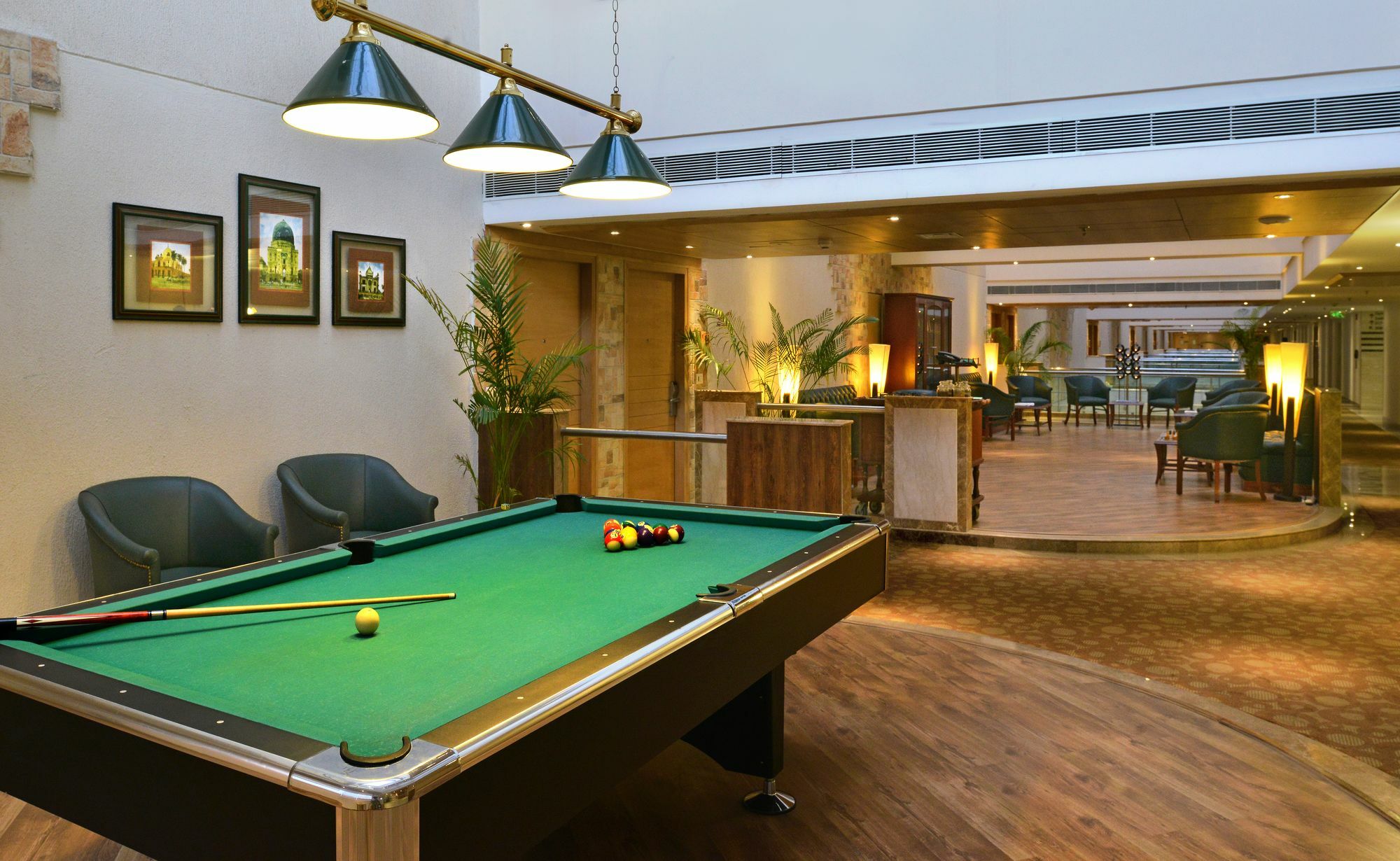 Savoy Suites Manesar Gurgaon Dış mekan fotoğraf